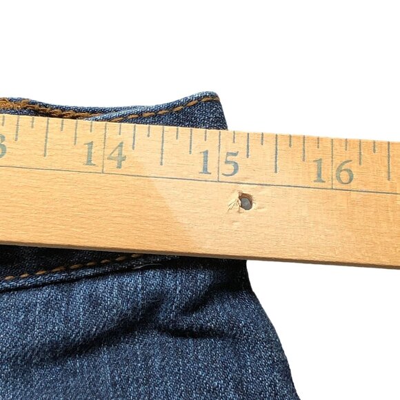 Liz Claiborne Jeans Classic Womens 12P Short Straight Leg Embroidery Medium Wash - Picture 16 of 16